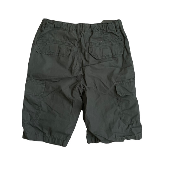 Boys Charcoal Grey Old Navy Cargo Dress Shorts - Picture 2 of 4